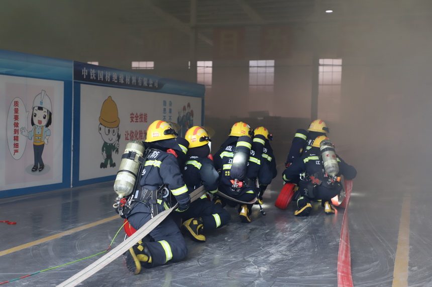 萍乡消防救援实战演练检验大跨度大空间能力 提升协同应急水平