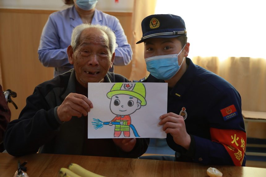 石嘴山消防救援支队学雷锋志愿服务事迹