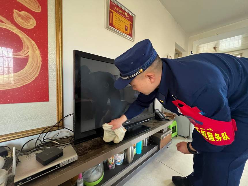 石嘴山消防救援支队学雷锋志愿服务事迹