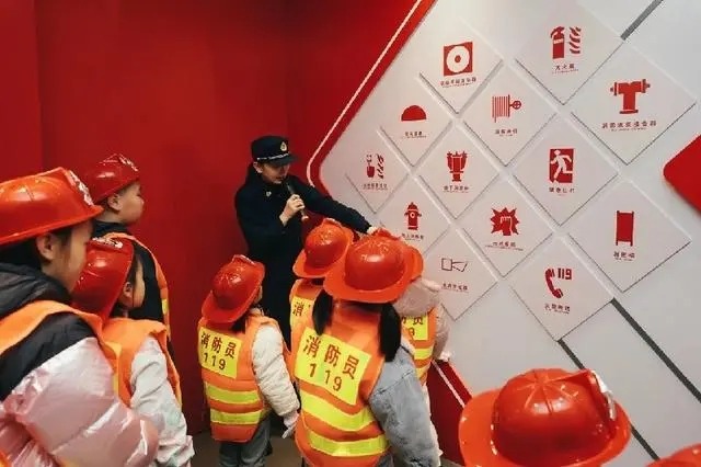 沉浸式消防科普体验助力安全宣传走进万家