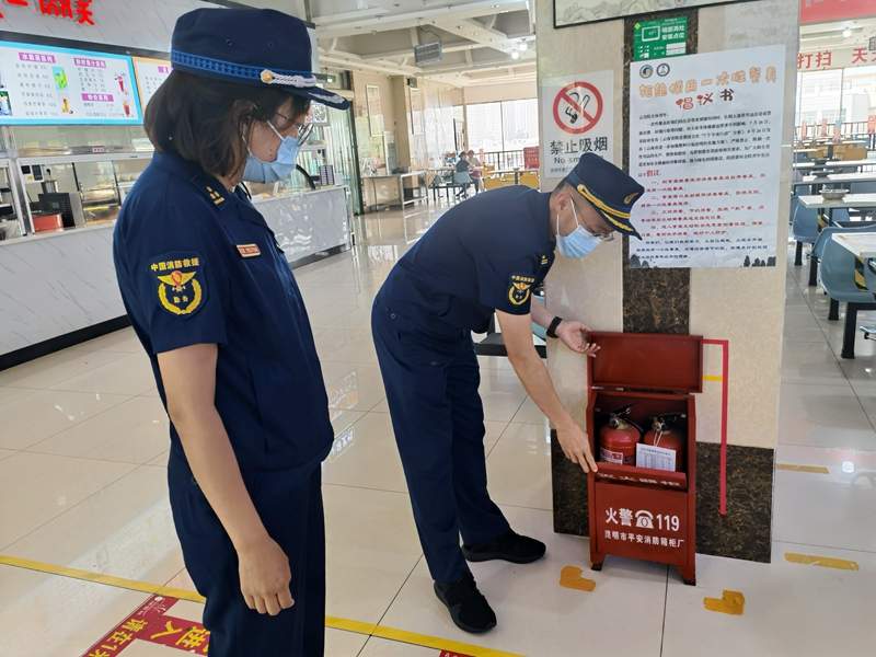 昆明市消防救援支队深入推进消防安全大检查全覆盖