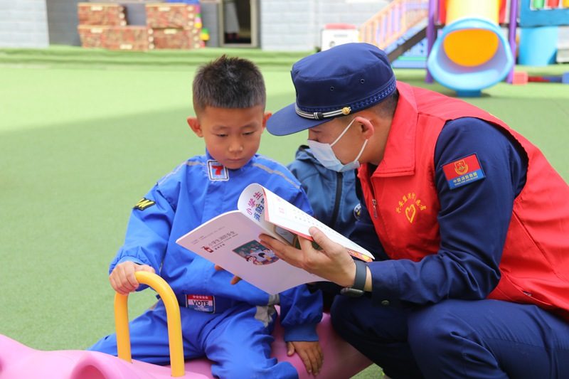 校园消防宣传：寓教于乐提升师生自防自救能力