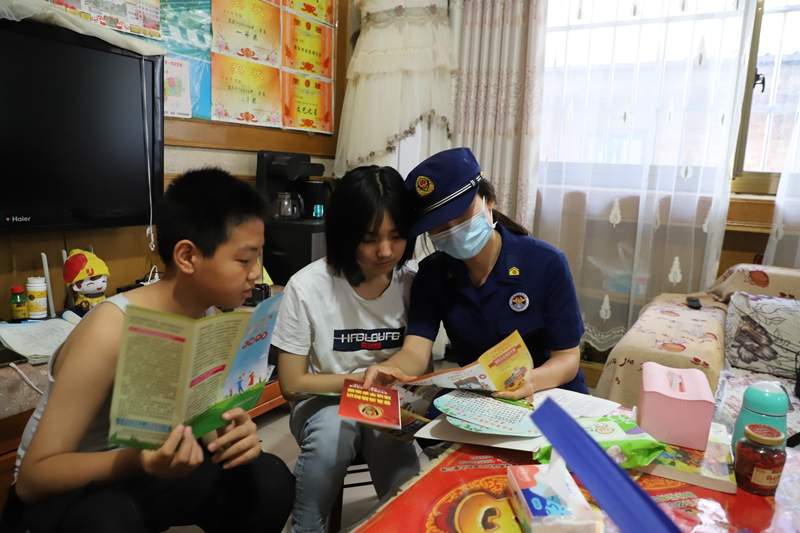 暑期消防宣传进家庭 助力儿童安全成长