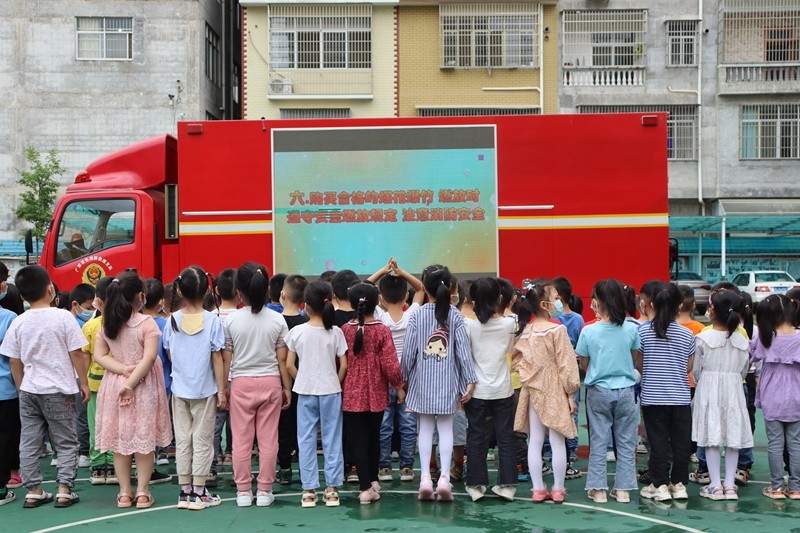 校园消防宣传持续推进 儿童安全意识全面提升