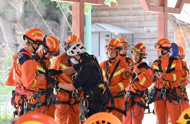 山西消防特勤救援技术强化培训实施