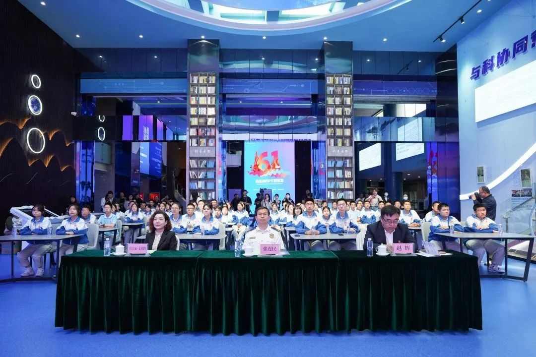 新疆消防卡通IP形象首发 激发全民消防学习热情