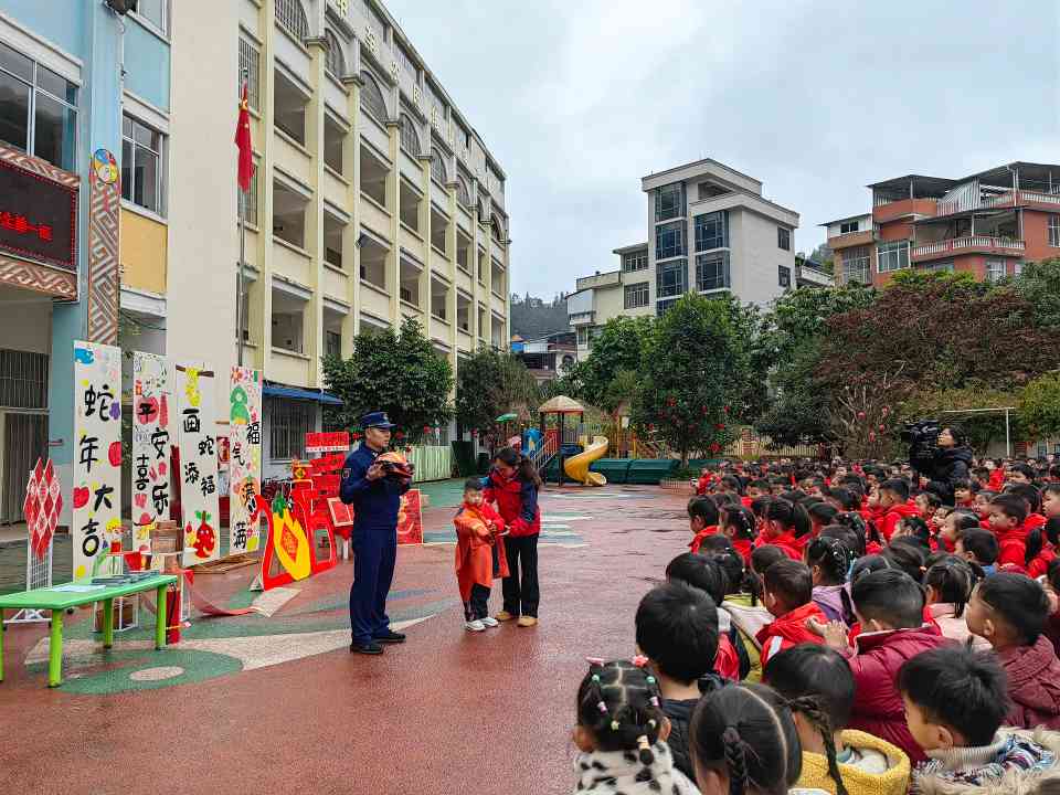 广西消防多部门协作筑牢校园消防安全防线 广西消防多部门协作筑牢校园消防安全防线