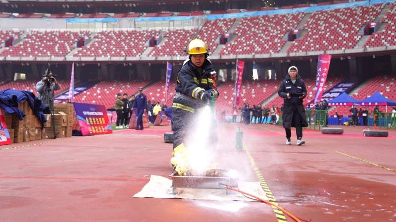 北京市消防宣传月自防自救力量比武活动收官