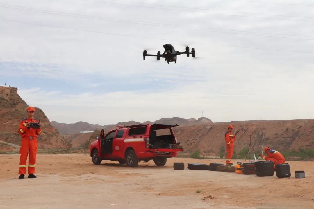 甘肃省森林消防综合应急保障演练提升实战能力