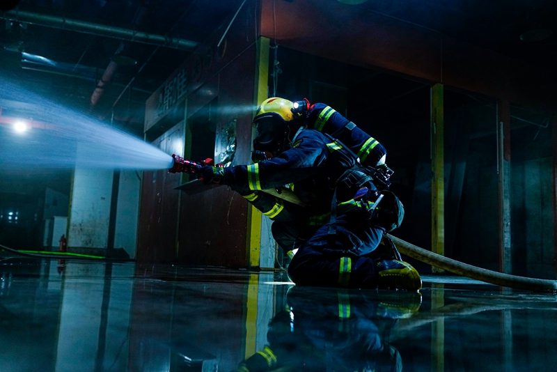 高精尖装备亮相大型地下建筑演练现场