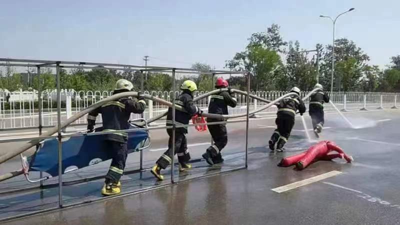 石景山消防开展实战操法训练
