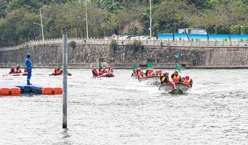莆田市消防开展多部门水域救援联合演练 强化防汛应急能力