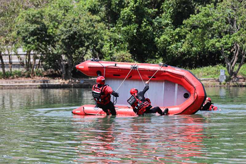 莆田市消防开展多部门水域救援联合演练 强化防汛应急能力