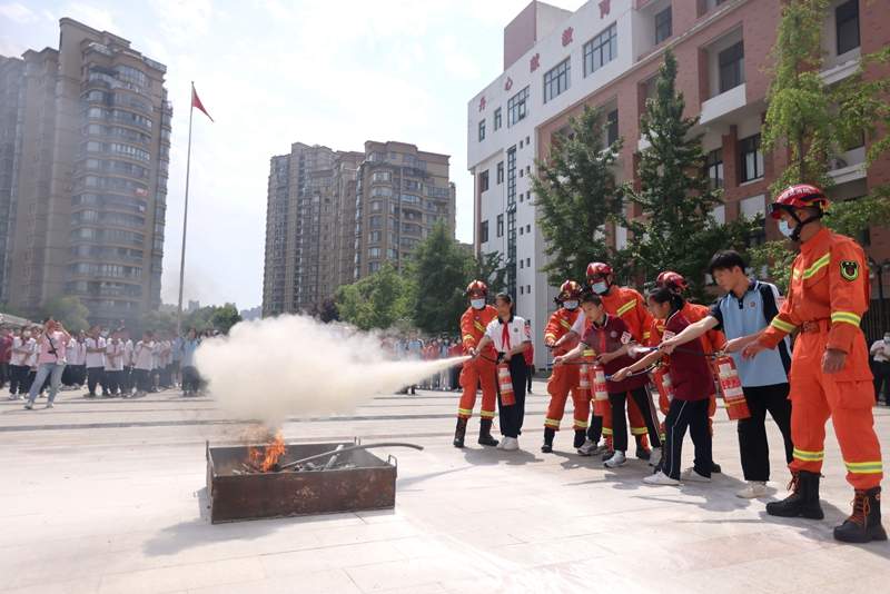 防灾减灾周| 消防宣传进校园 提升风险防范意识 防灾减灾周| 消防宣传进校园 提升风险防范意识