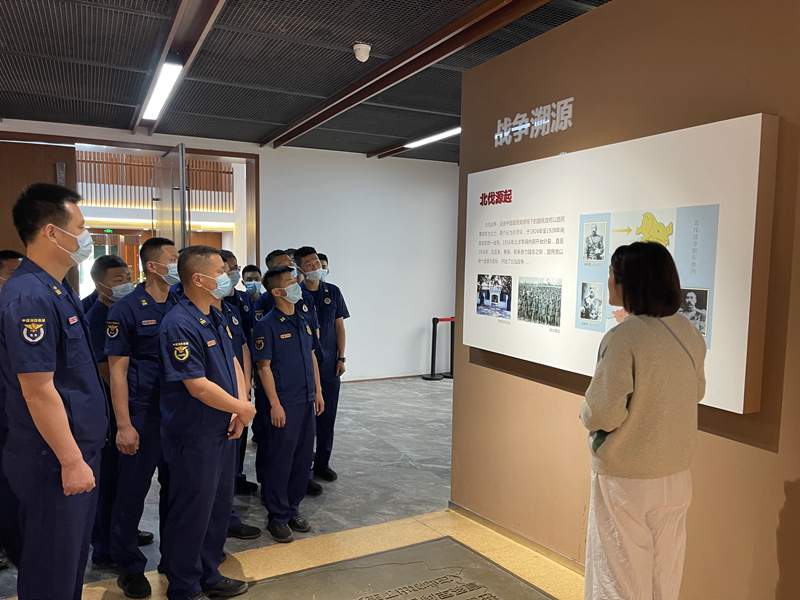 咸宁消防开展“青春心向党 建功新时代”系列活动