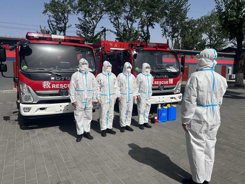 消防员抗疫先锋队助力核酸检测安全维护 消防员抗疫先锋队助力核酸检测安全维护