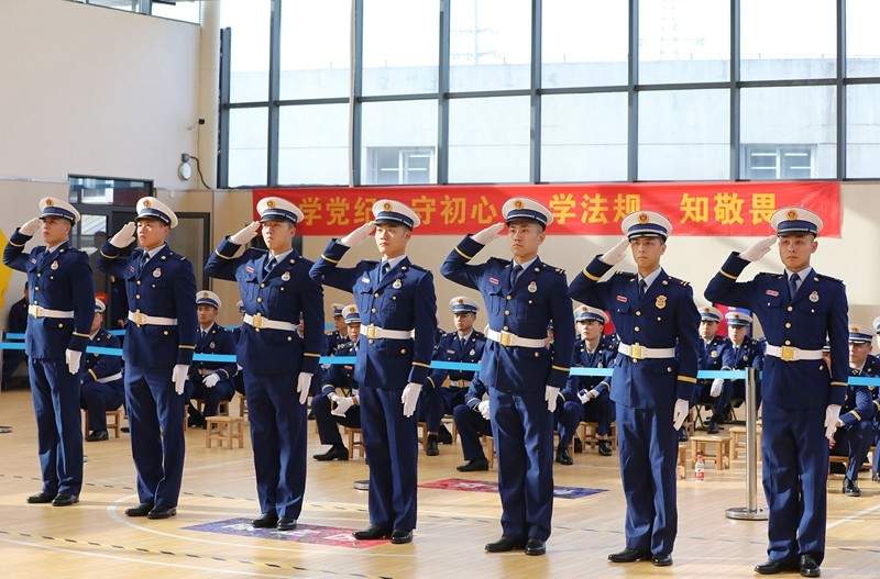 “蓝朋友”的队列会操也可以这样“燃”！