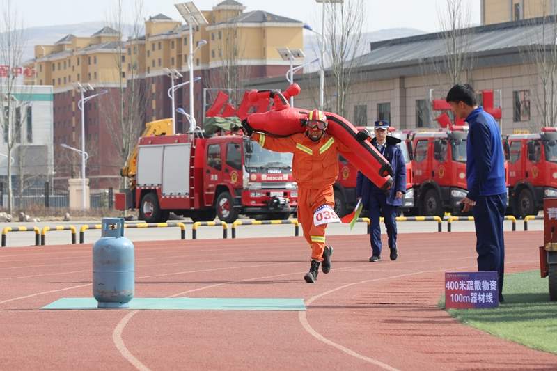 青海消防举办全省首届“救援尖兵”体能比武竞赛